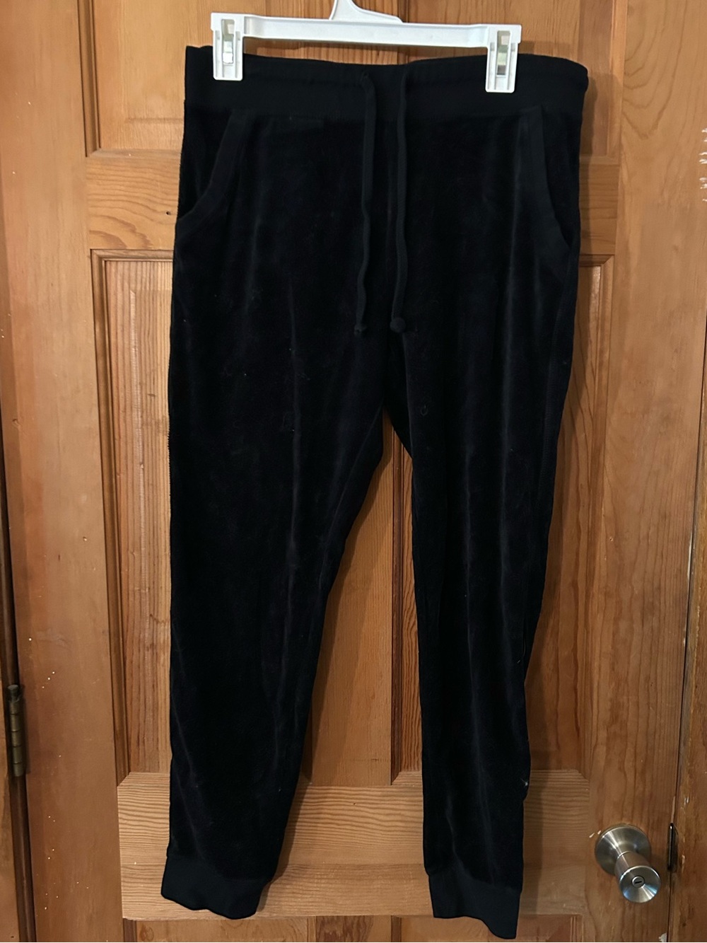 Fashion Nova Black Velour Jogger Pants